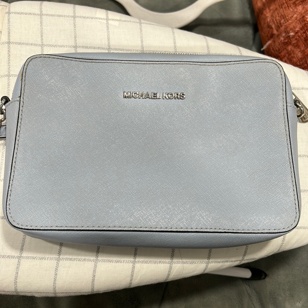 Michael kors crossbody